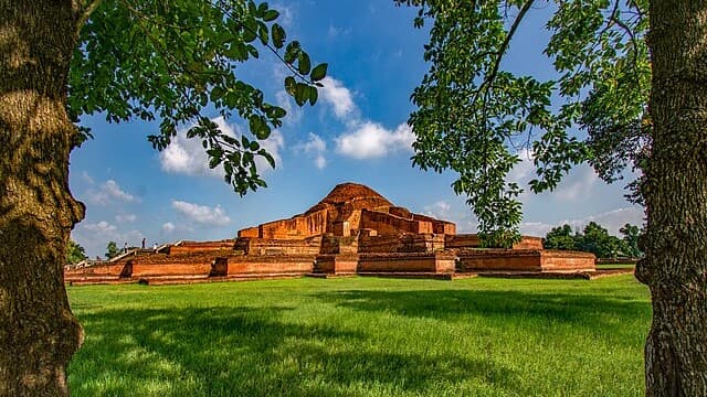 Ancient Temples in Paharpur - History and Visitor Information