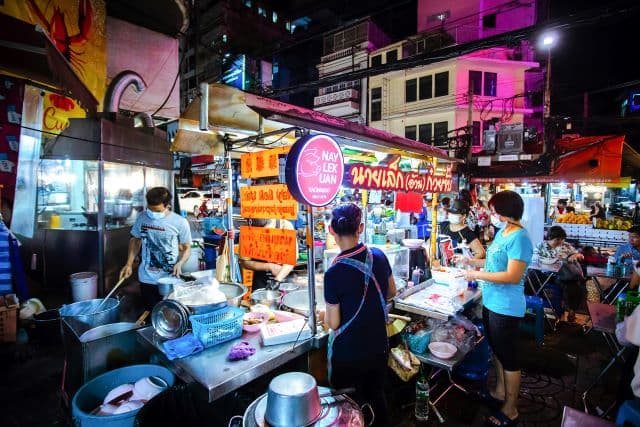 Bangkok Street Food Guide - Yaowarat Dining Spots