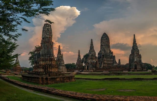 Ayutthaya Heritage Guide - Ruins, History, Key Sites
