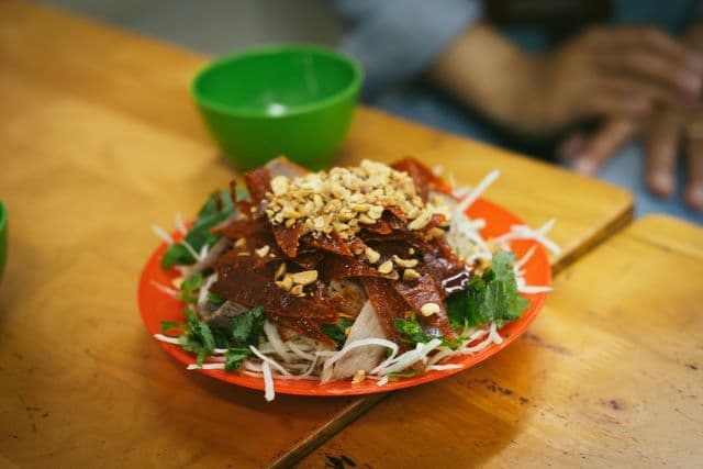 Hanoi Street Food Guide - Old Quarter Dining Spots