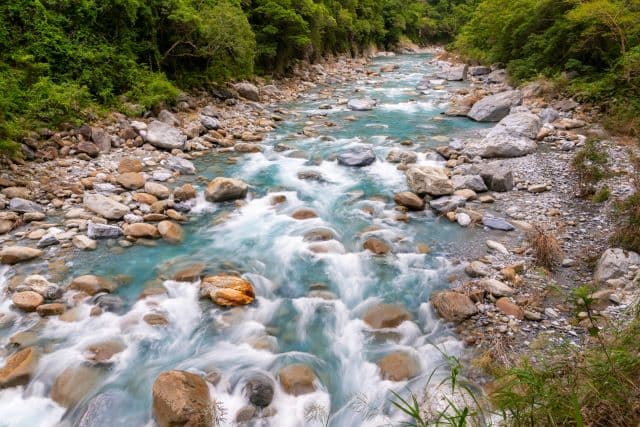 Taroko Gorge Travel Guide - Trails, Access, Safety Tips