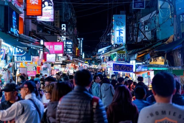 Taiwan Travel Guide - Taipei, Taichung, Kaohsiung Routes