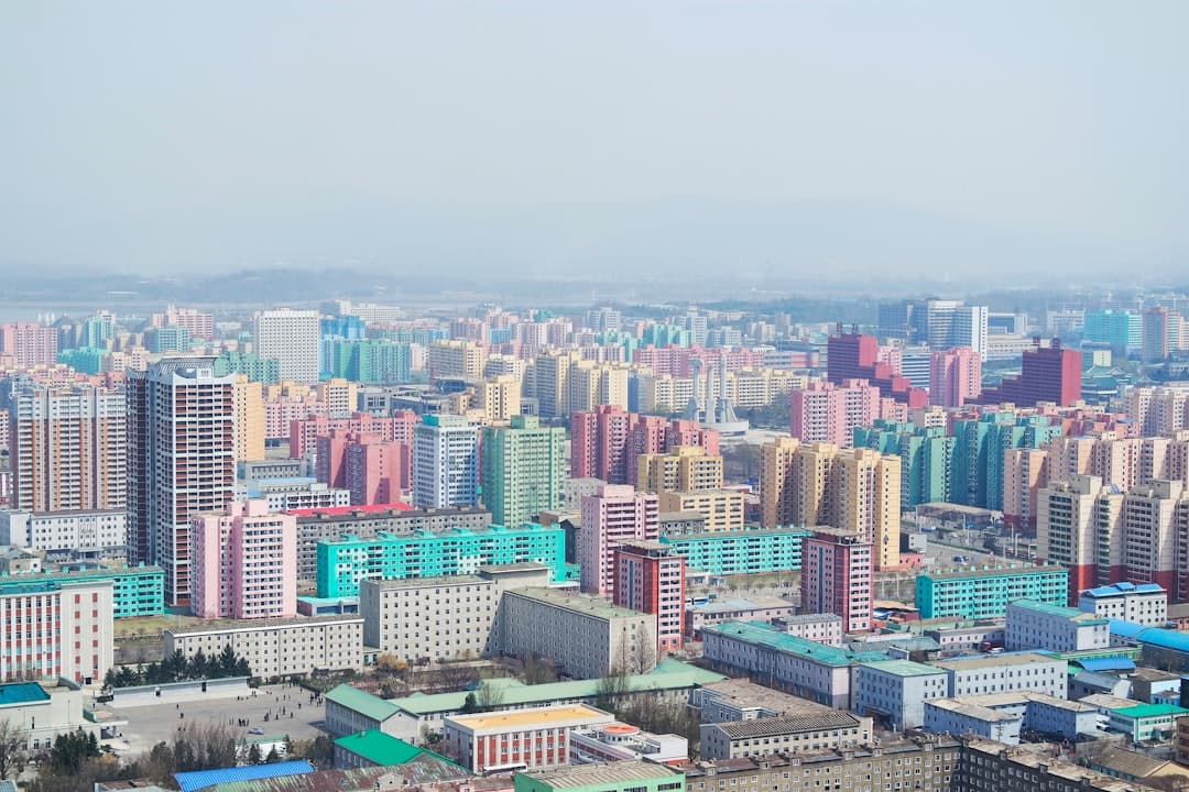 Pyongyang Landmarks Guide - Kim Il Sung Square, Metro